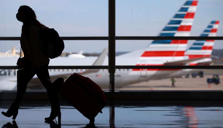 Airlines on Track to Receive $ 15 Billion in Federal Aid

