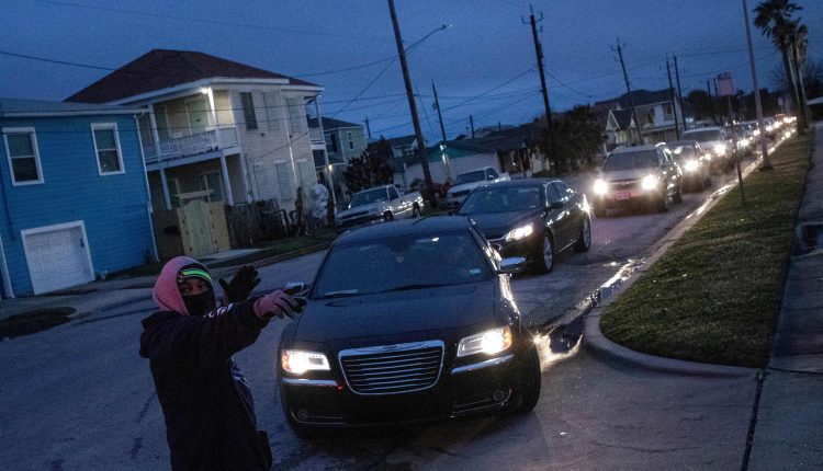 How the harsh Texas winter exposed problems with the US power grid

