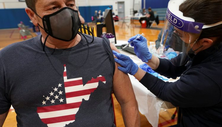 Biden hits the 100 million shot target early in the first 100 days

