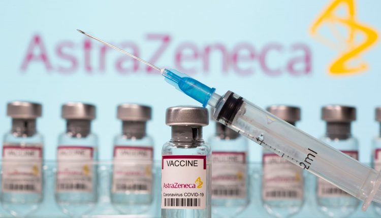 More EU countries stop AstraZeneca's shot as the EMA reviews the side effects

