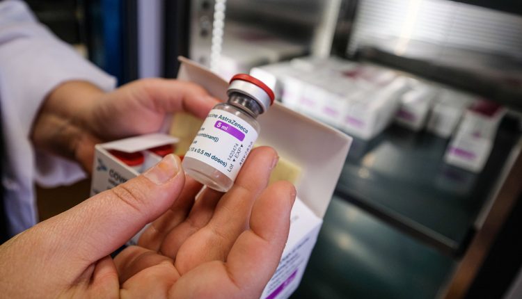 Analysts welcome "surprisingly positive" AstraZeneca US study data

