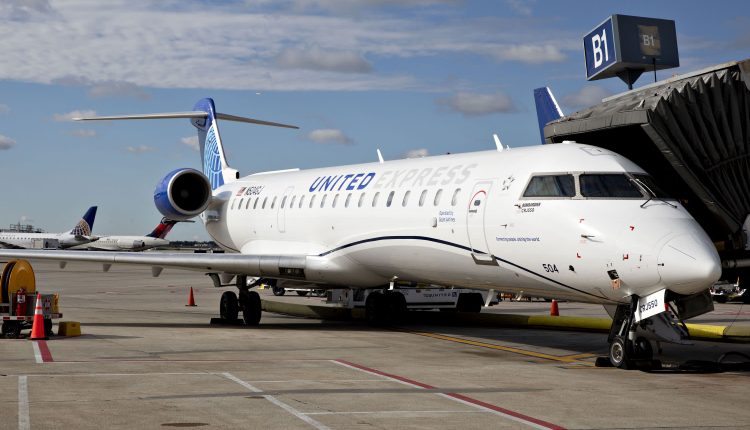 United targets summer vacationers in the Midwest

