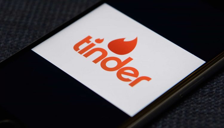 Tinder users will reportedly soon be able to perform background checks on potential data - including arrest logs, restraining orders, history of violence, and more

