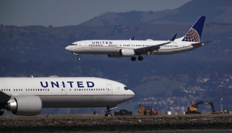 United Airlines informs staff that hundreds of pilots are being recruited for travel recovery

