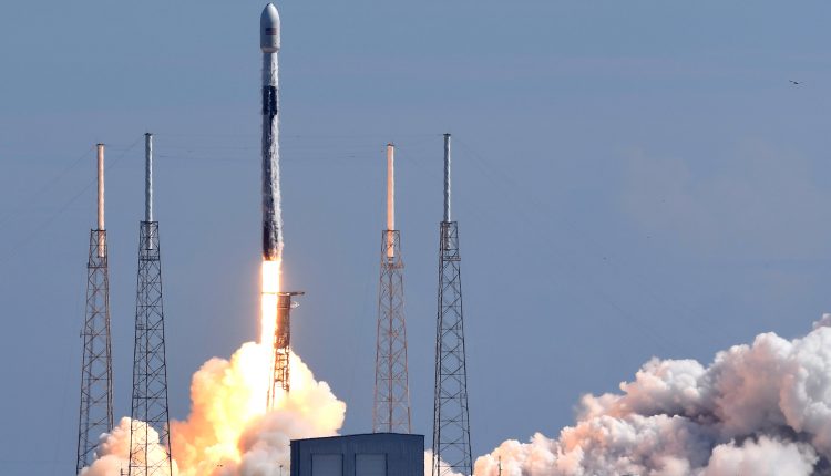 The FCC approves the change to SpaceX Starlink despite objections

