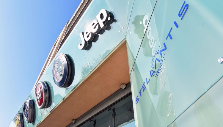 Automaker Stellantis plans to have employees work remotely most of the time

