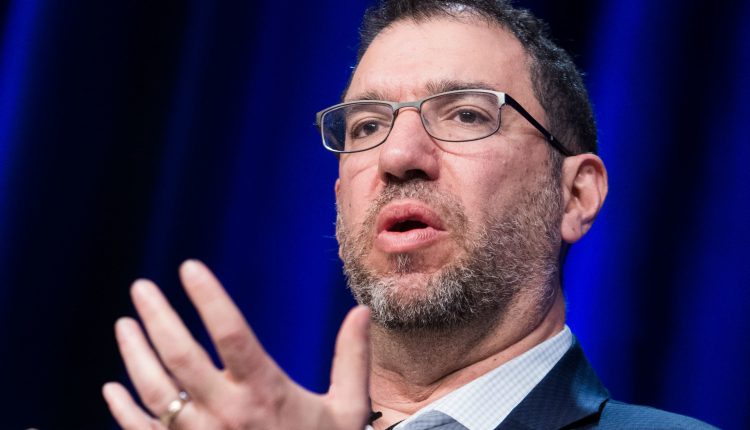 Andy Slavitt, Biden's senior Covid advisor, is leaving the White House next month


