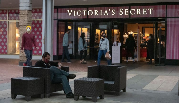 L Brands (LB) Q1 2021 result hit

