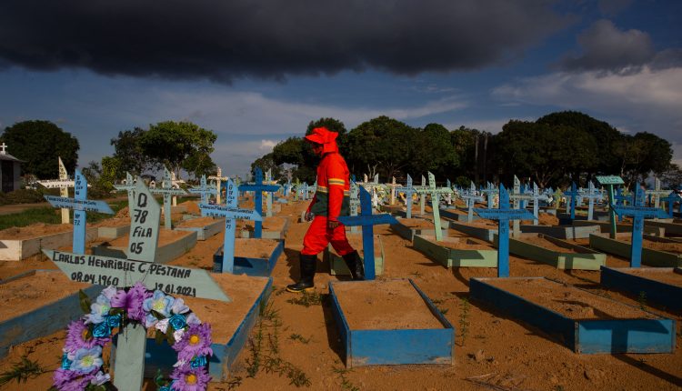 Brazil fears the third wave of Covid as Bolsonaro faces a parliamentary investigation

