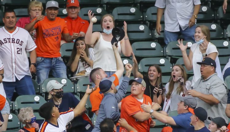 What experts say about participating in live sports under new CDC guidelines

