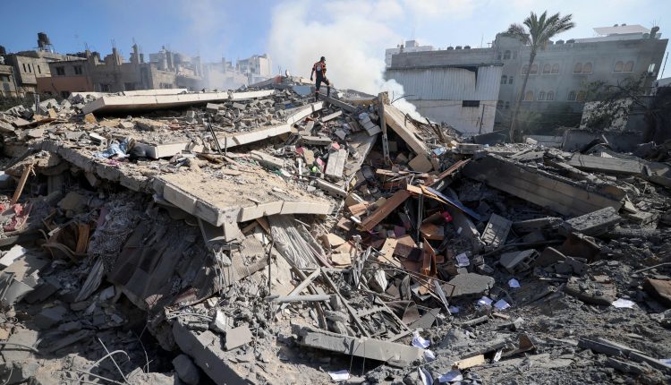 Biden speaks to Israeli, Palestinian leaders as violence escalates

