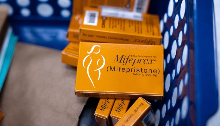 GOP states say the FDA has no authority to overturn state bans

