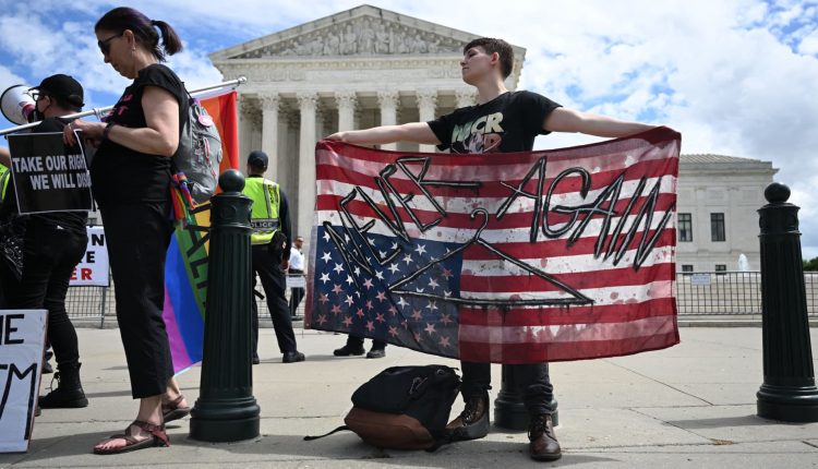 The Supreme Court holds mifepristone available without restrictions

