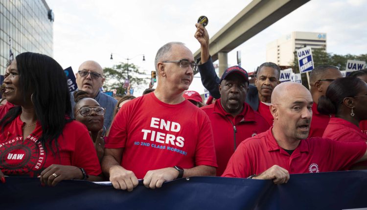 Automakers question UAW strike motives after leaked messages