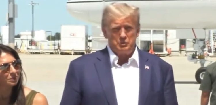 Trump pretends like he doesn't know his Georgia co-conspirators