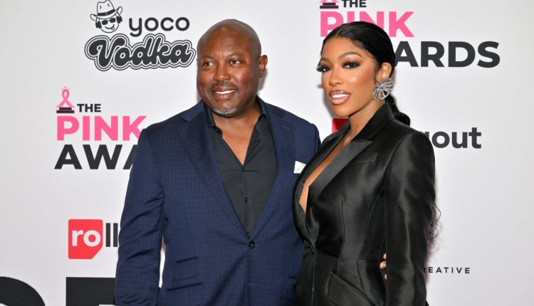 Simon Guobadia Flirts W/ Influencer Amid Trolling Porsha Williams 