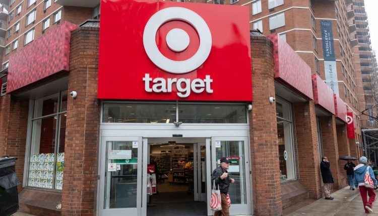 Earnings target (TGT) Q2 2024

