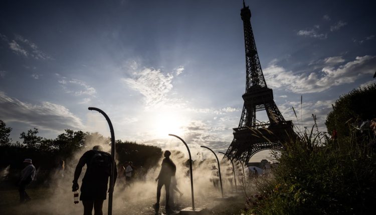 Athletes have trouble keeping a cool head in extreme heat

