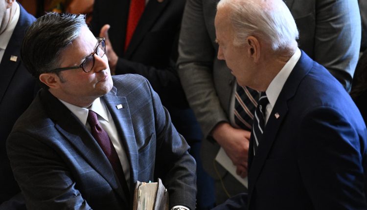 Government shutdown unlikely after White House backs budget-clearing bill

