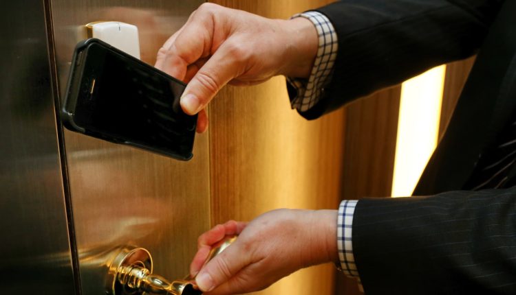 Apple and Google Wallets want to make hotel room key cards obsolete

