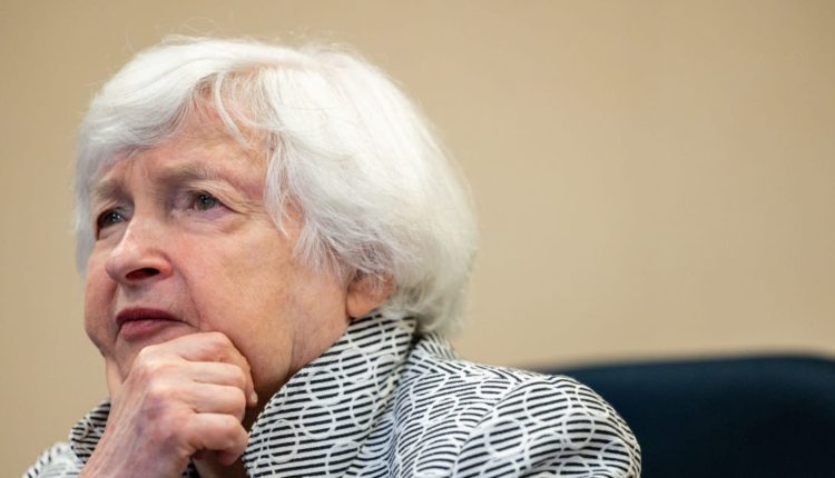 Yellen: US economy remains stable and is heading for a “soft landing”

