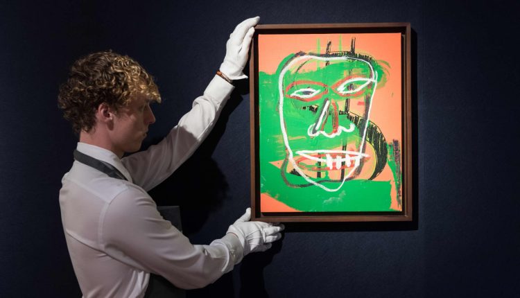 The art market is in a correction because the large editions decrease

