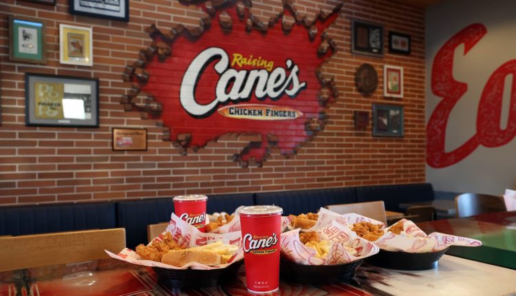 Restaurant winners and losers include McDonald's, Chili's, Taco Bell