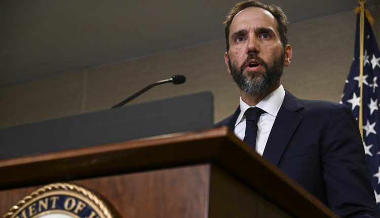 Special Counsel Jack Smith resigns from DOJ as Trump's fight to block final report continues

