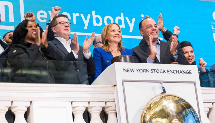 GM increases the quarterly dividend and initiates 6 billion US dollar share buyback

