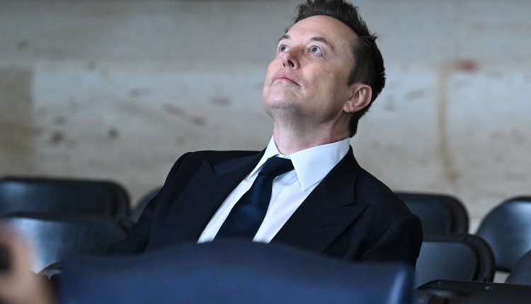 Doge boss Elon Musk Surveys X Users on the racist tweets of the employee

