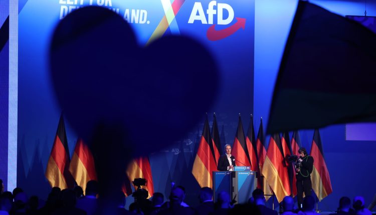 East Germany is an extreme right-wing stronghold-the economy has contributed to the fact that this is possible

