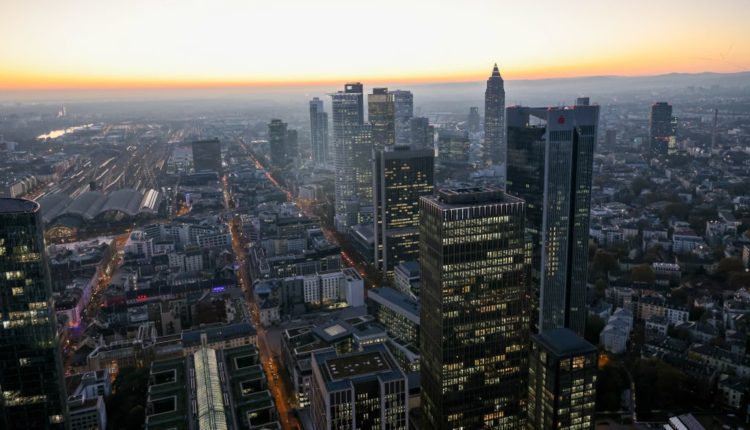 Markets by German elections as key industries are exposed to uncertainties

