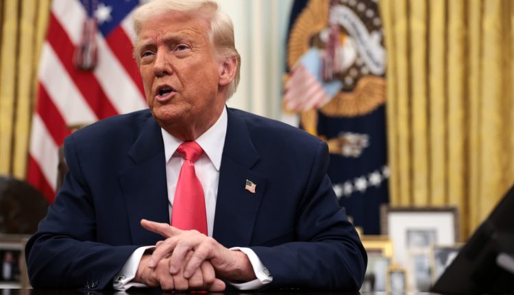 Customs can attract much less than projects in the White House, say economists

