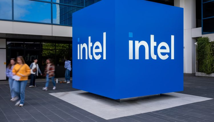 Intel (IntC) Q1 2025 yield report

