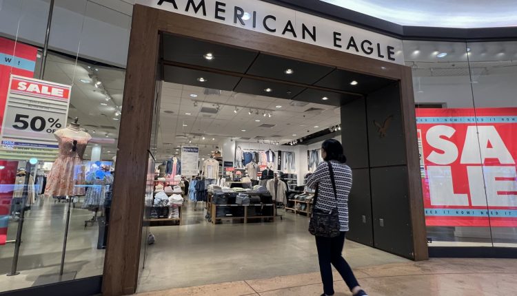 American Eagle withdraws in 2025 guidelines, according to the first quarter than expected

