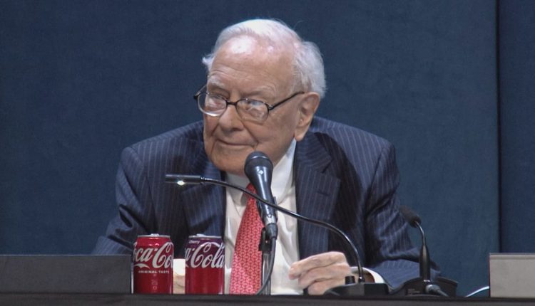 Buffett plays down the latest market volatility as "really nothing" and says that it is part of the investment

